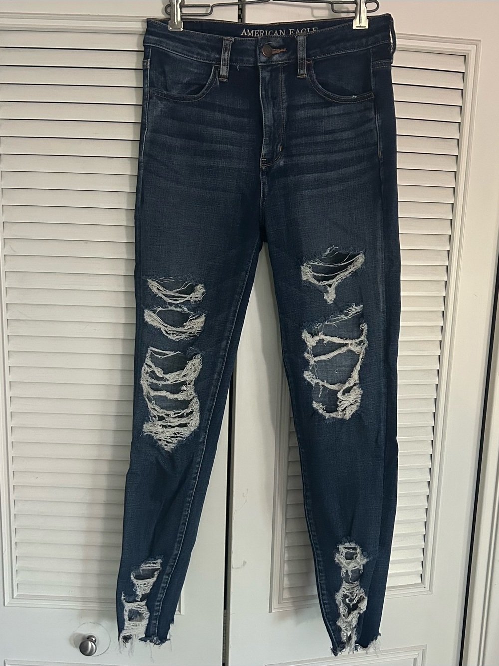 American Eagle Outfitters Dark Wash Super Hi-Rise Jegging